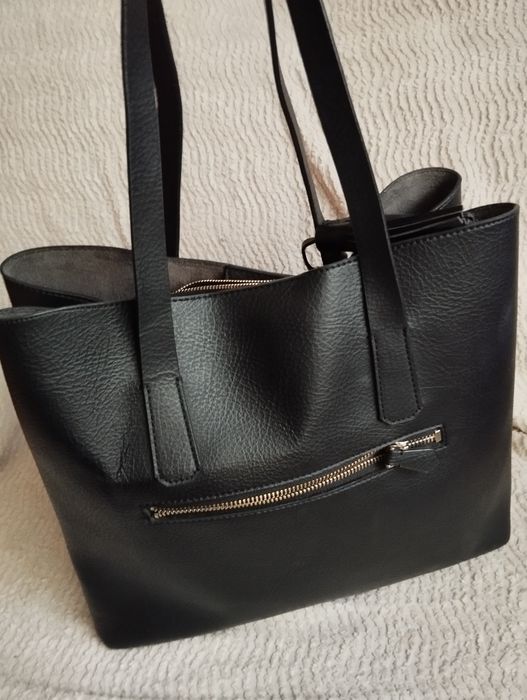 Torebka szoperka Guess