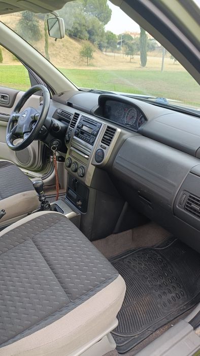 Nissan x-trail 4X4