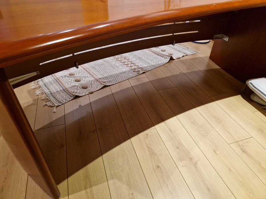 Secretária escritório grande em Cerejeira