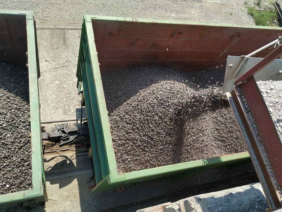 Щебень Україна Вагонами, Пісок, Камінь Бут