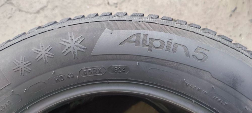 Шини Michelin Alpin 5 215/60 R16