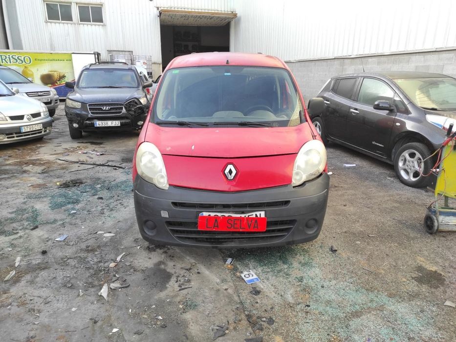 Capô Renault Kangoo
