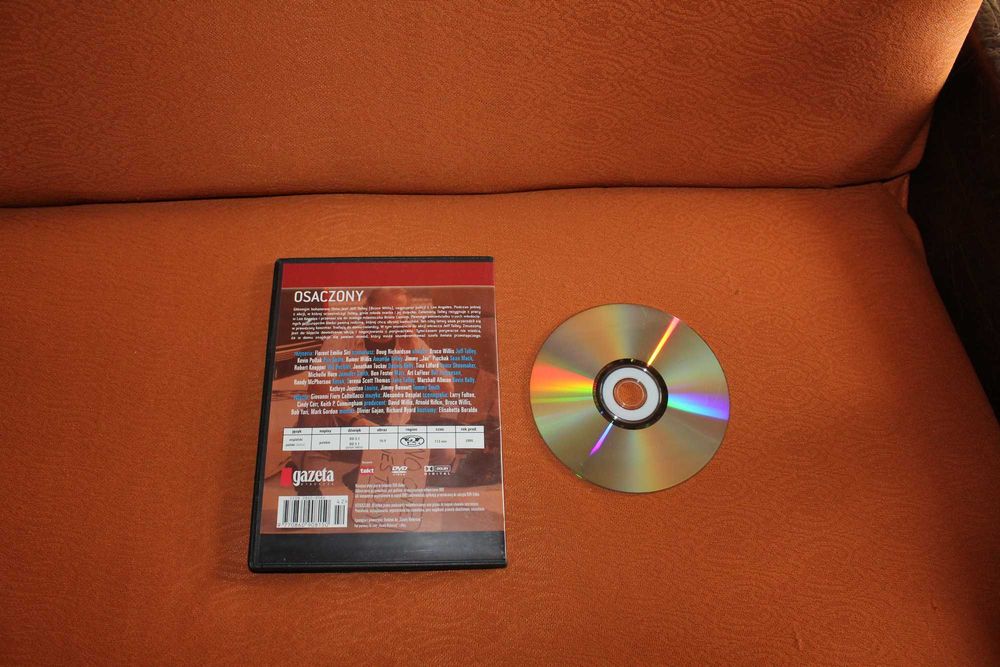 Osaczony Bruce Willis DVD