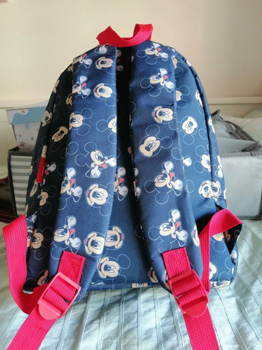 Mochila criança mickey bom estado