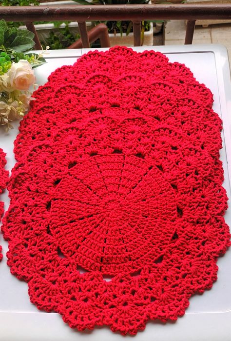 Conjunto com 4 Sousplat  de croche e 4 Porta copos