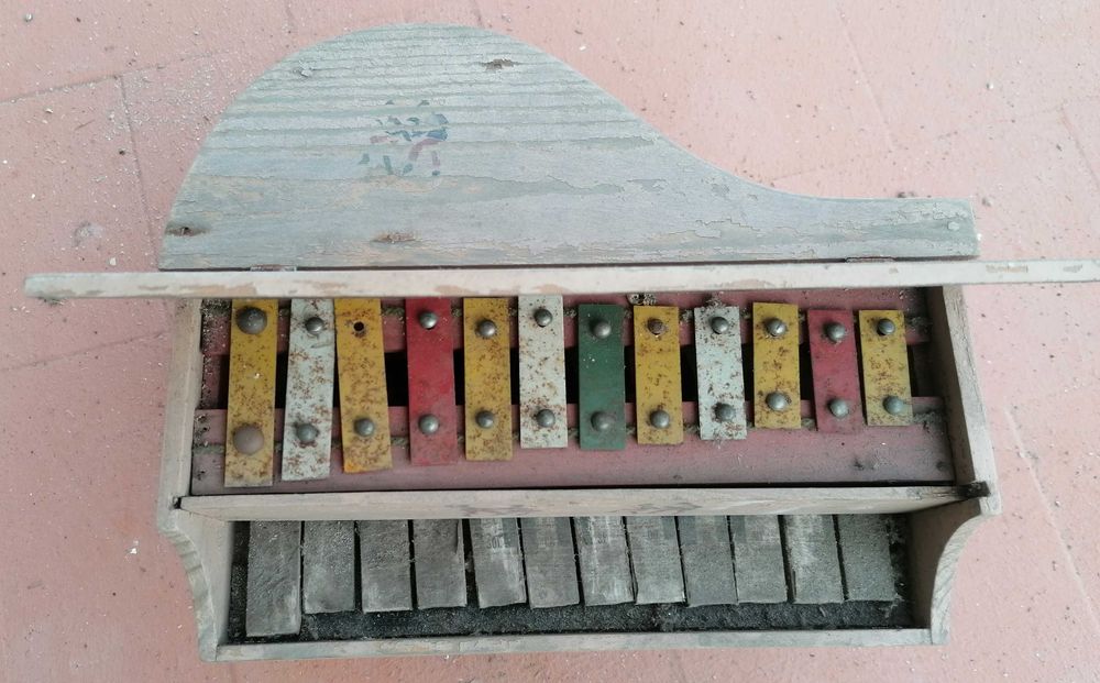 Maquina de costura antiga