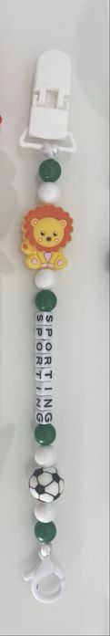 Correntes de chucha personalizadas.