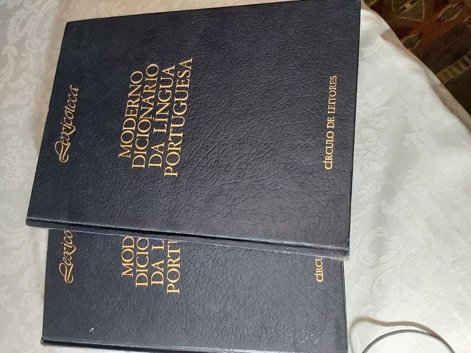 5€- Cada Dicionários, Modernos da Língua Portuguesa