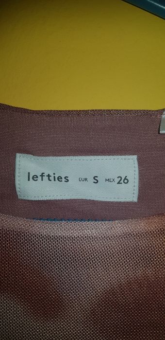 Vestido  longo e justo com mangas
