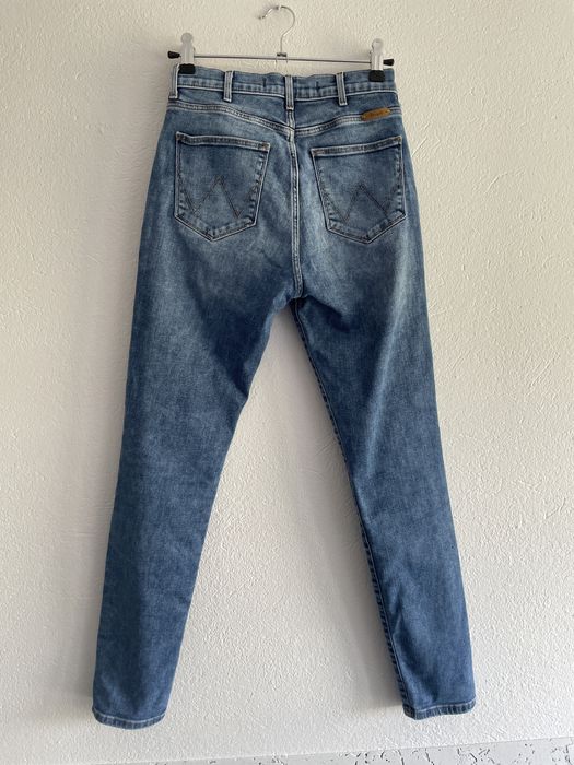 Oryginalne jeansy damskie rurki | Wrangler