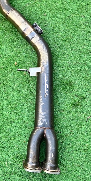 Linha BMW M3 F80 / BMW M4 F82  VRSF Single Mid-Pipe