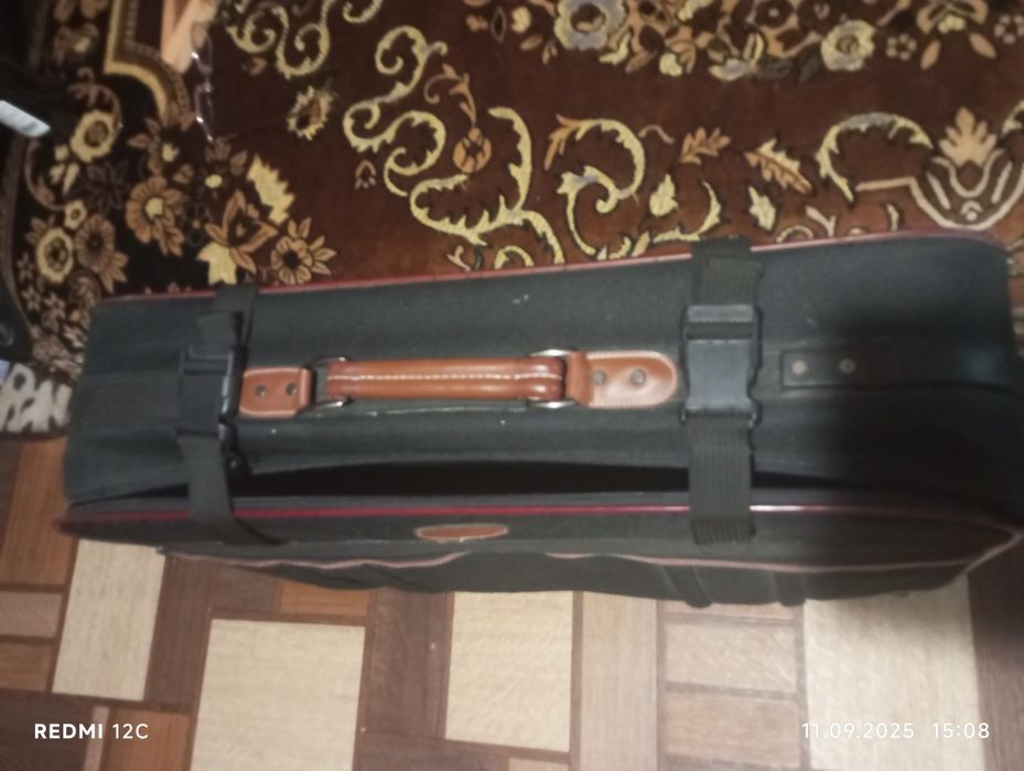 Два великих валізи, ссср