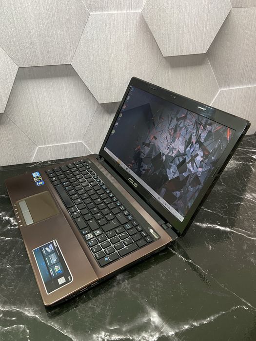 Надійний Asus X53S