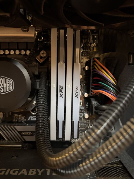 Komputer stacjonarny