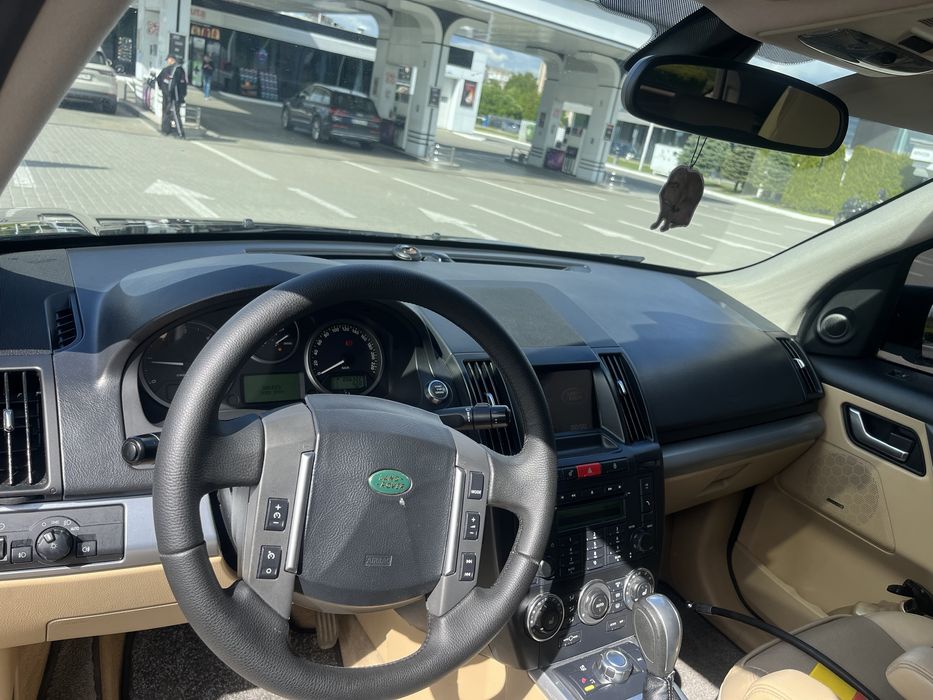 Frelender 2 . Хороший позашляховик