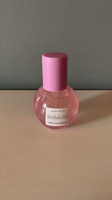 Glow recipe Plum Plump Hyaluronic serum