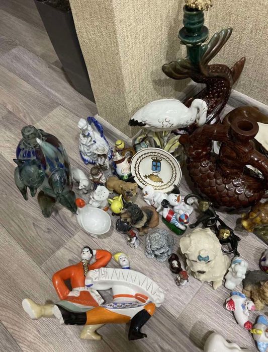 Статуетки фарфорові,ціни різні