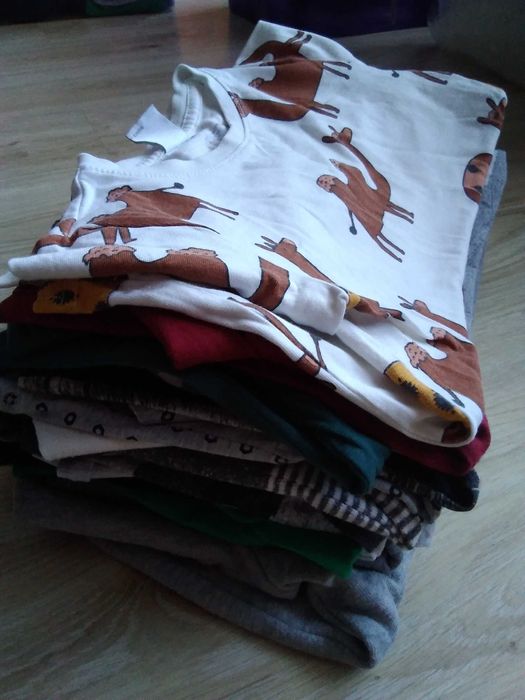Bluzki bluzy chłopięce R 104 całość