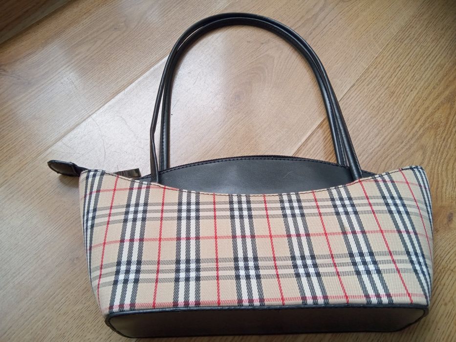 Torebeczka Burberry