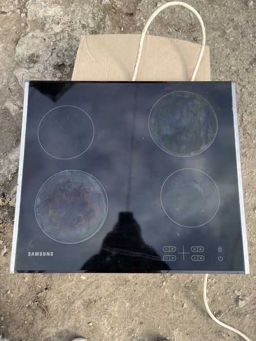 Варильна поверхня Samsung