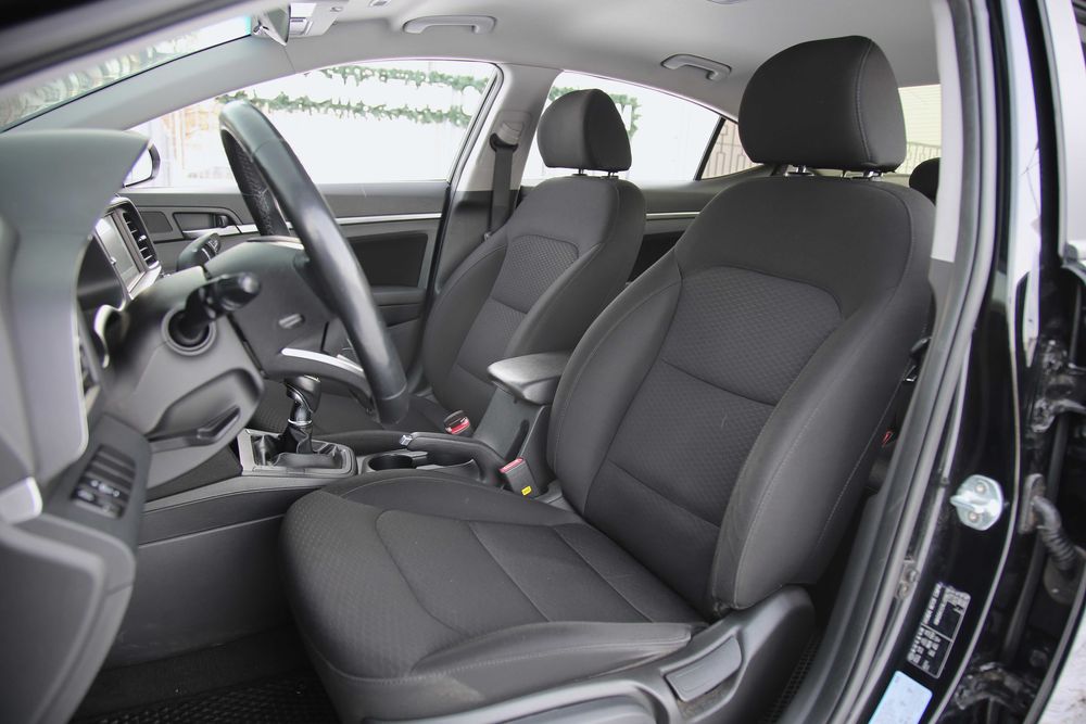 Hyundai Elantra 2020