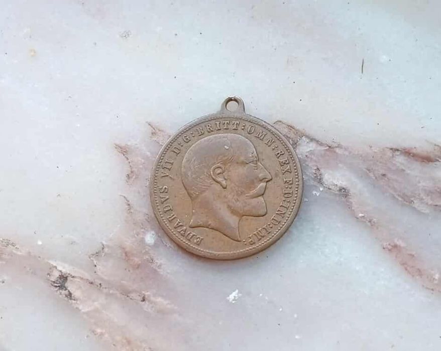 Moeda pendente Rei Edward 1899