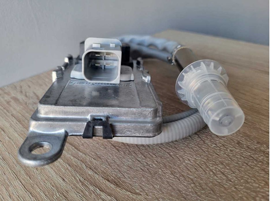 Новий Оригінальний Датчик NOx Scania 2935229 / 2935228 Euro 6