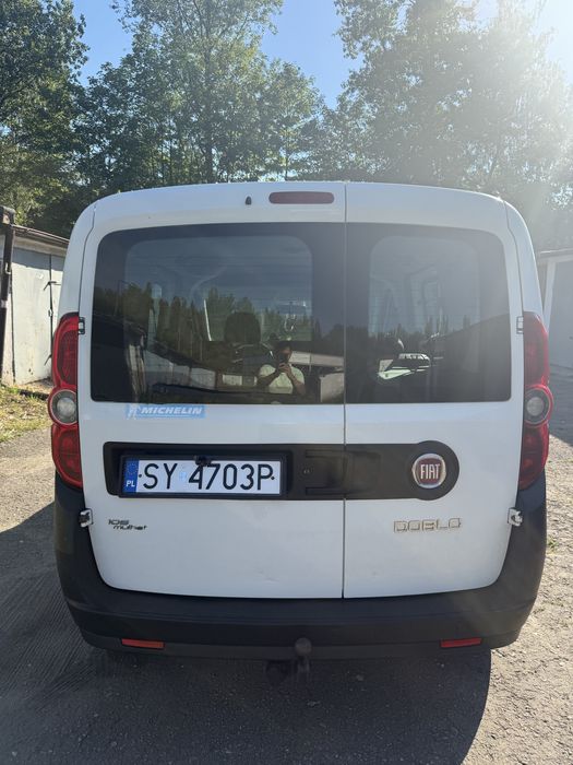 Fiat Doblo 1.6 Multijet 16V 105 KM | 2011 | 247 000 km | 17 500zł do negocjacji