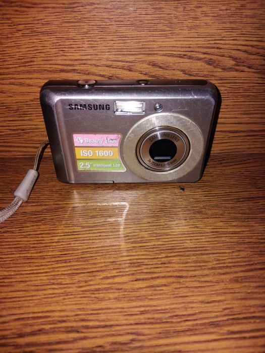 Samsung ES17 Silver цифровий фотоапарат 12 Мп