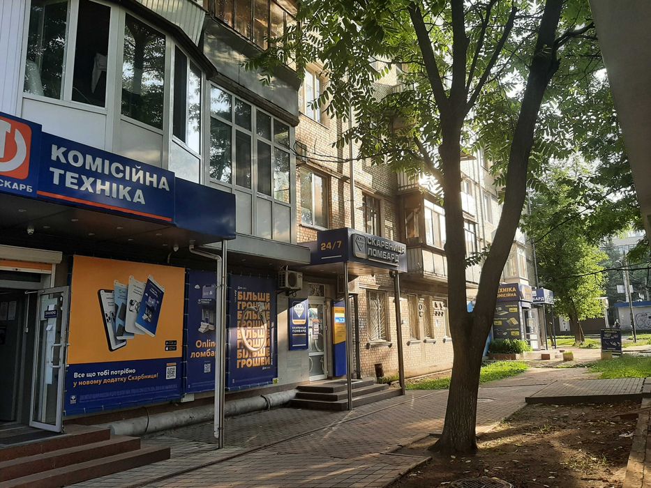 Оренда приміщення під магазин, аптеку, відділення банку