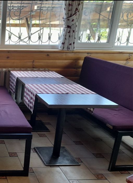 Диван-скам’я (зі спинкою) у стилі лофт,