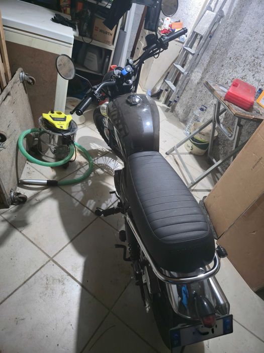 Brixton Cromwell 125