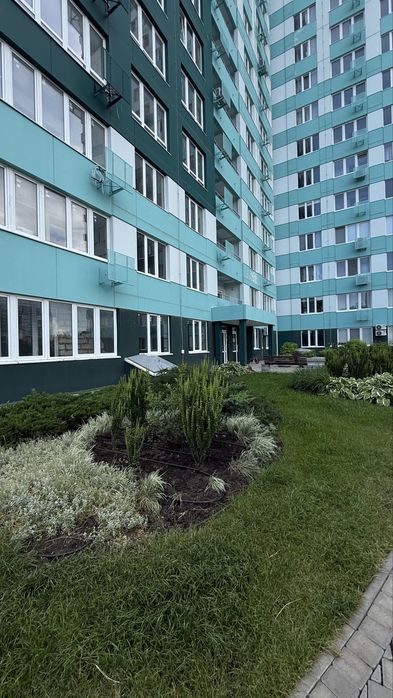 Продам срочно 2к.квартиру ЖК Альтвир, Жаботинского. - More