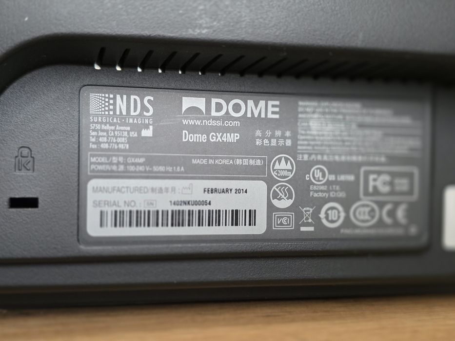 Продам професійний медичний монітор Dome GX4MP. Для (рентген, КТ, МРТ,