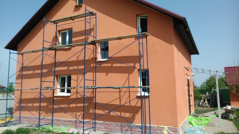 Будівельні леса в аренду риштування на фасадні роботи