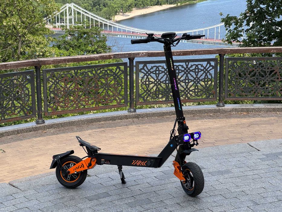 САМОВИВІЗ, Швидкий Електросамокат XB00ST 005 (1500вт/60вольт/75км/год), Електричний самокат