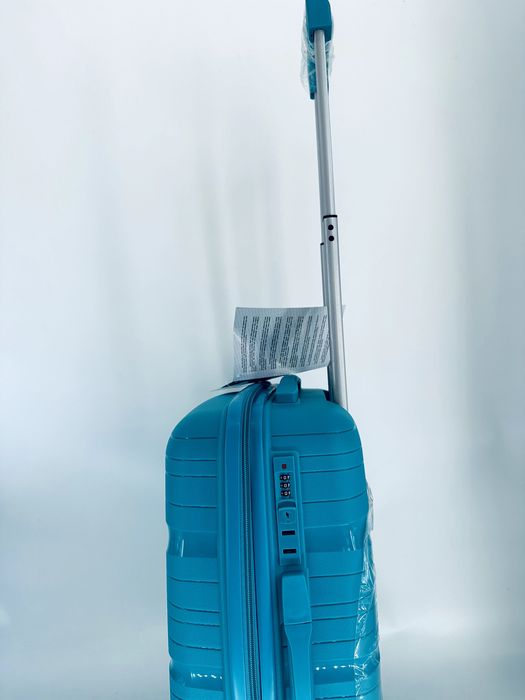 Nowa mocna walizka PP mała kabinowa M turkusowa niebieska