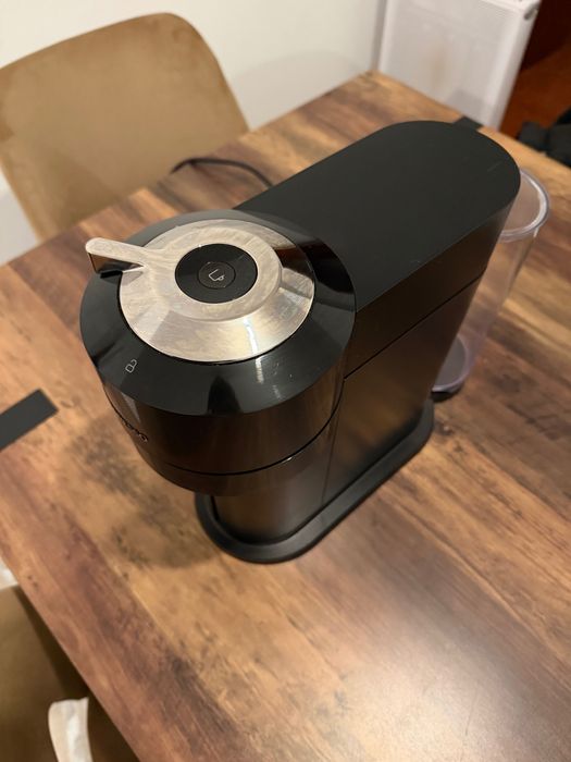 Máquina de café Nespresso Vertuo Next