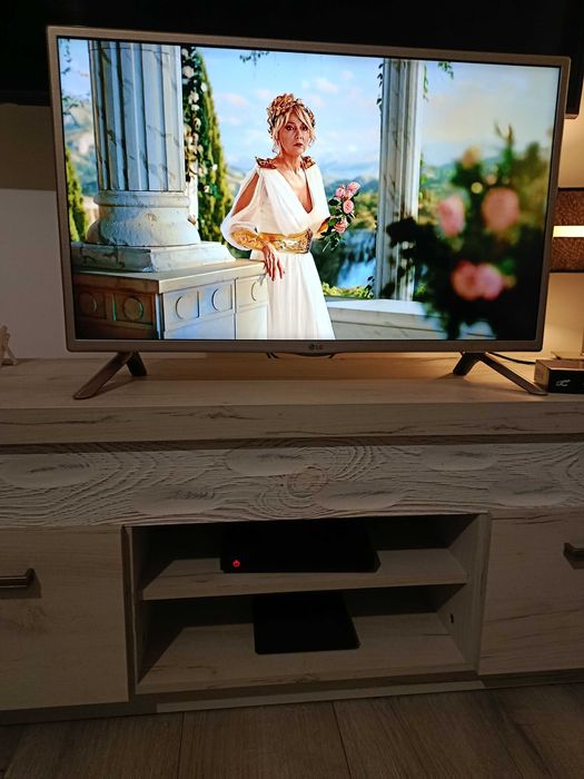 Lg32 cale z dekoderem dvbt2