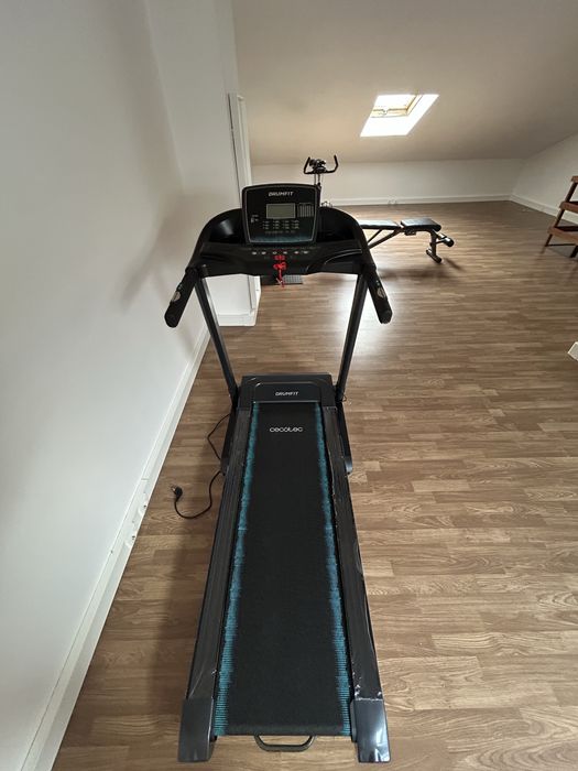 Passadeira de corrida Drumfit cecotec 1600