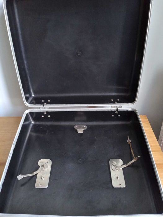 Máquina de Escrever MESSA 5000 - Made in Portugal