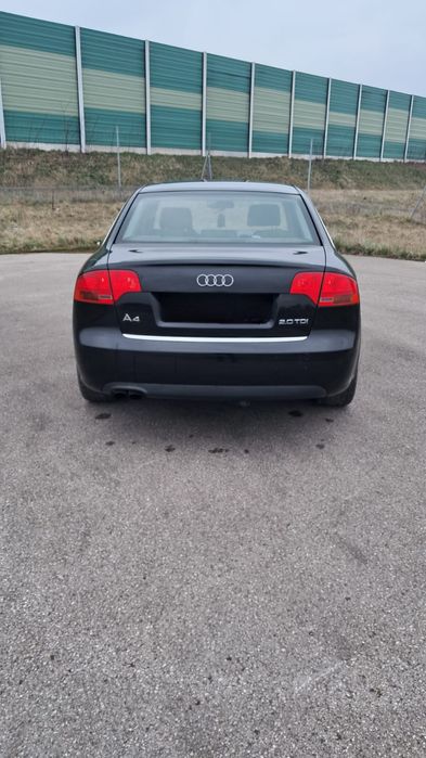 Audi a4 b7 S line 2.0 140