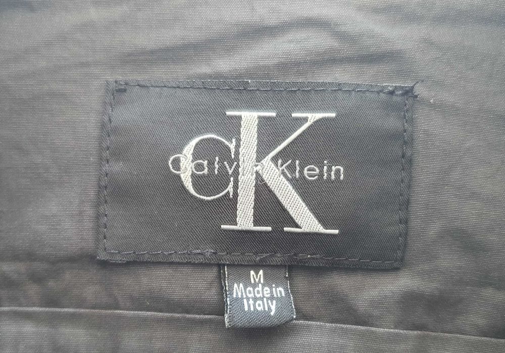 Casaco / Corta vento "M", com capuz, marca CK Calvin Klein, original