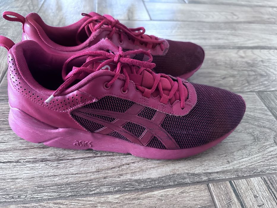 Obuwie sportowe asics