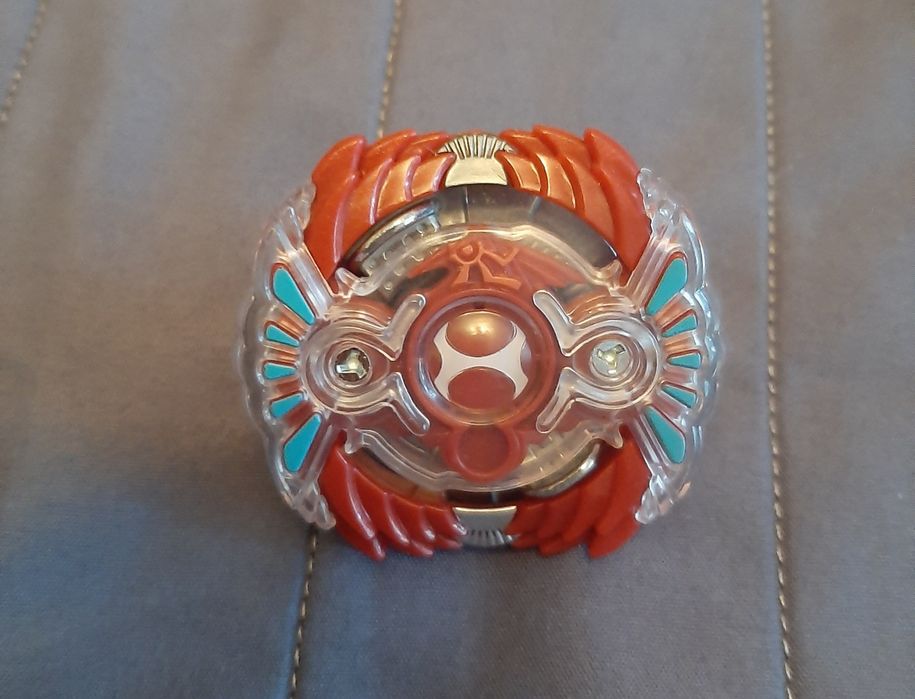 Бейблейд оригинал