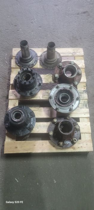 Ступица КАМАЗ 4310 колеса УРАЛ ЗИЛ ГАЗ Гайки, шайбы, подшипники ступиц