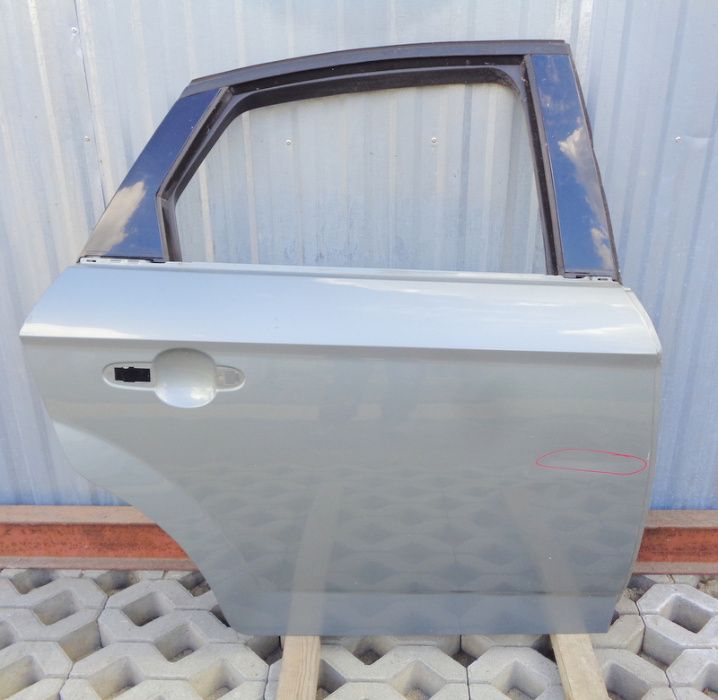 Mondeo MK4 hb sedan drzwi tył prawe T6