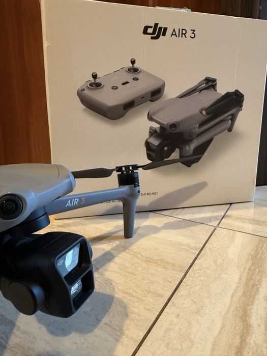 DJI Air 3 Fly More Combo