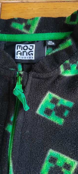 Sprzedam strój/piżamę Minecraft r.152