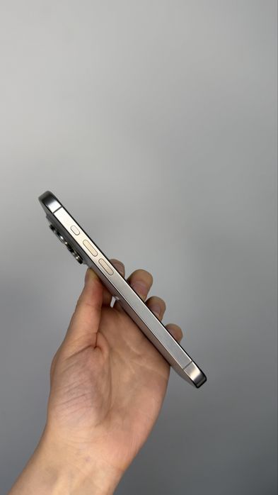 Iphone 15pro 1tb (natural)